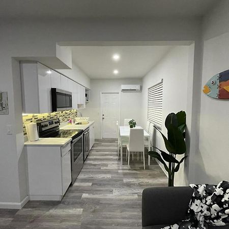 Douglas Rd Apartments Miami Exteriör bild