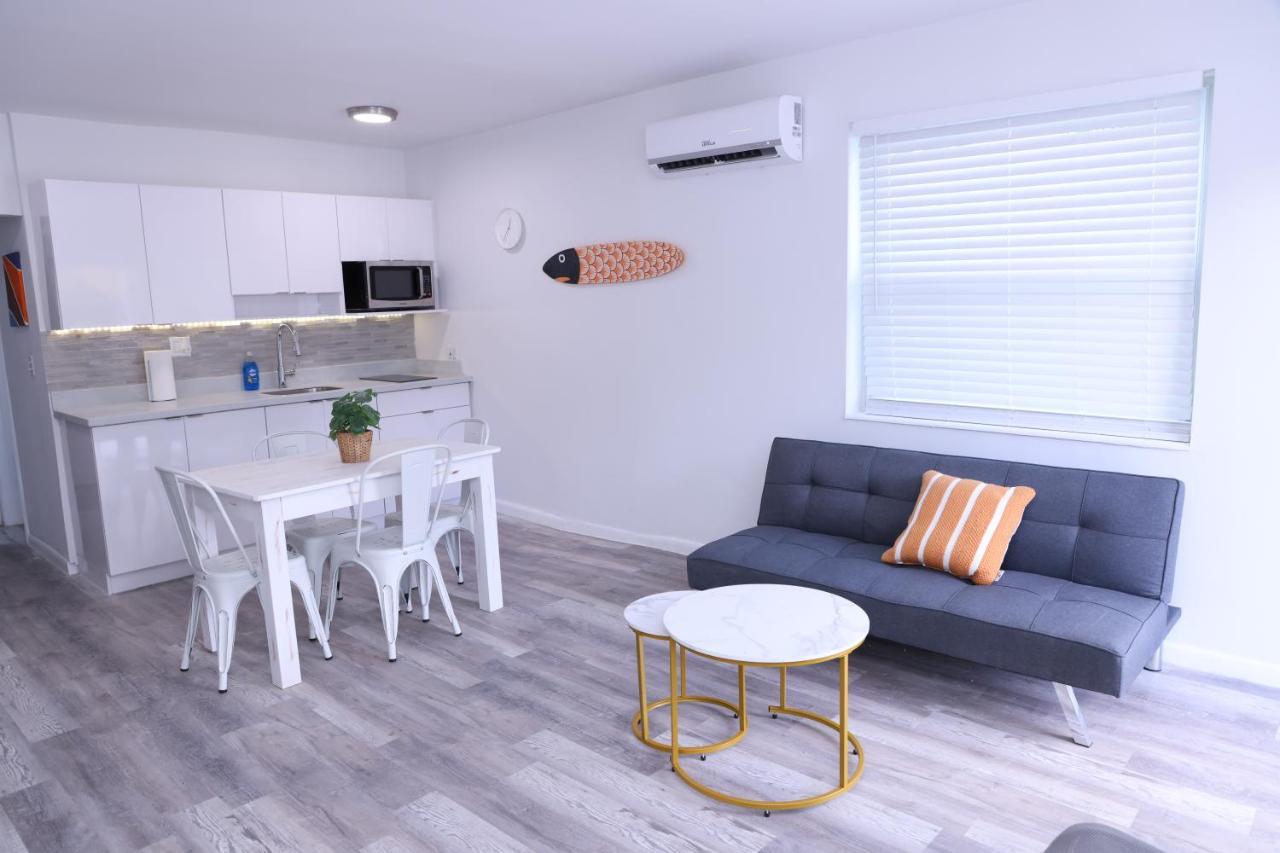 Douglas Rd Apartments Miami Exteriör bild