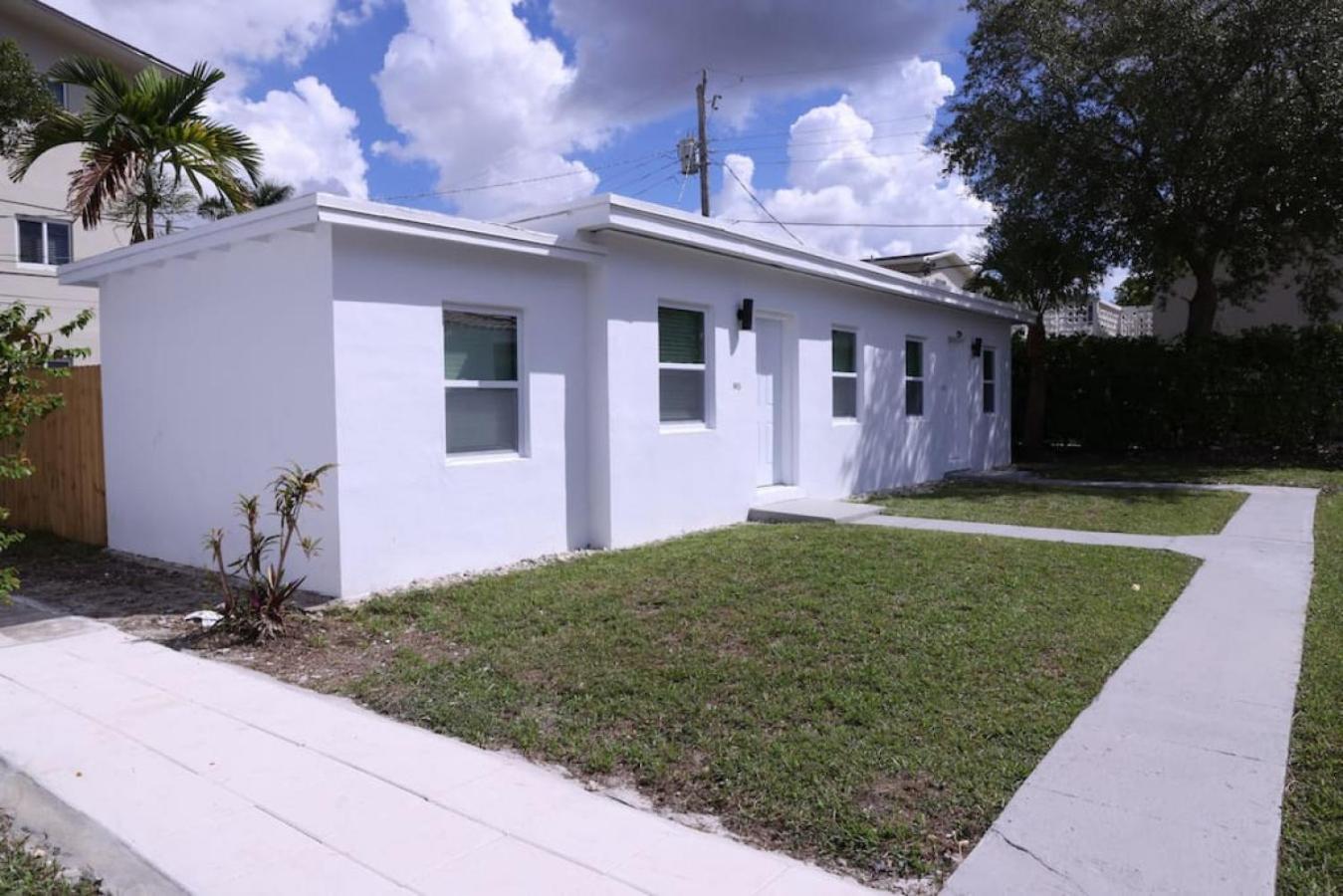 Douglas Rd Apartments Miami Exteriör bild